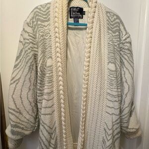 Vintage Monto par la Chois Cream and Gray Knit Cardigan